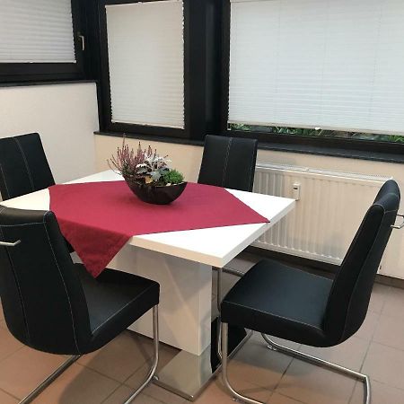 Ruhige Souterrainwohnung Leverkusen Extérieur photo