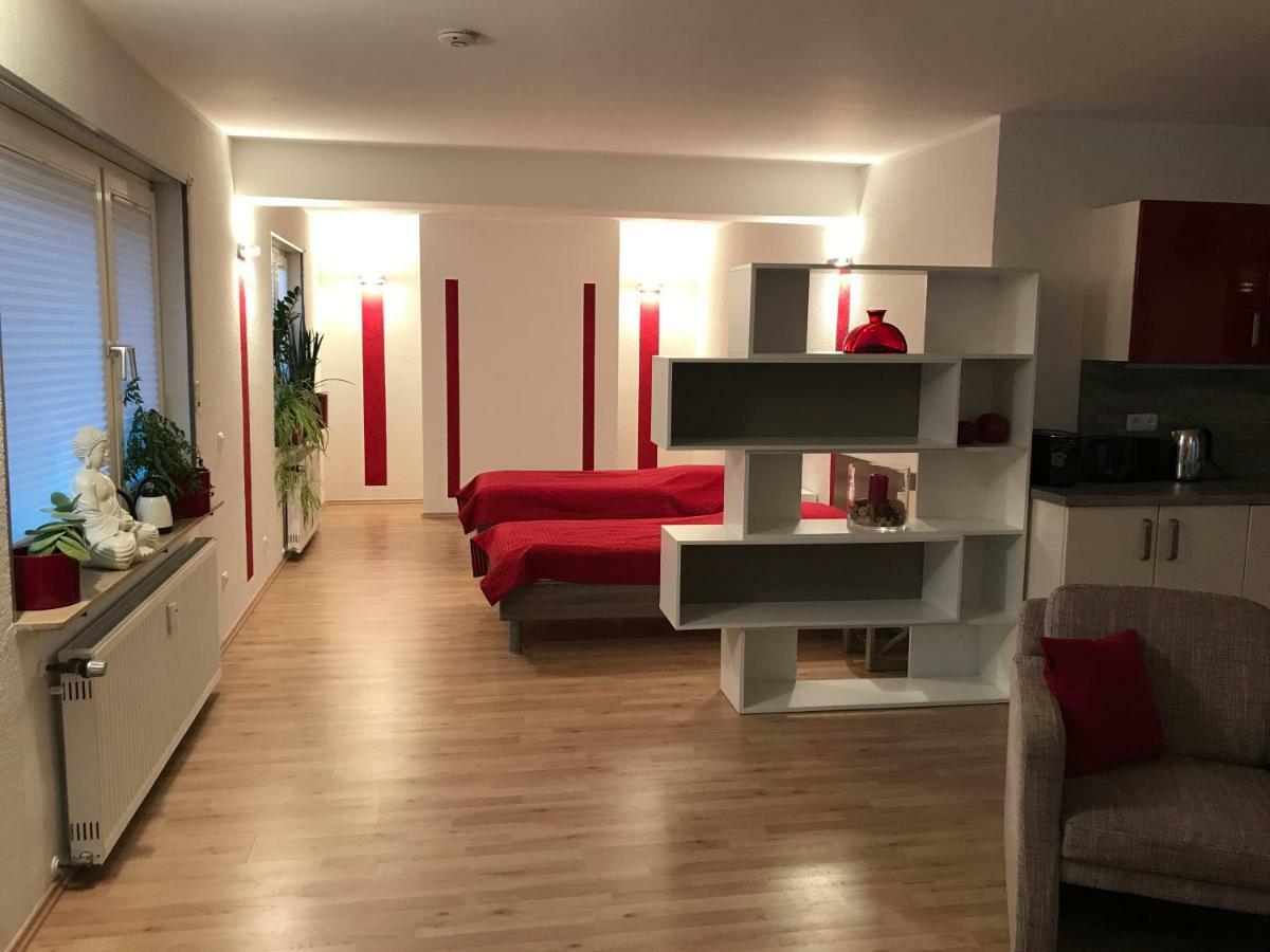 Ruhige Souterrainwohnung Leverkusen Extérieur photo